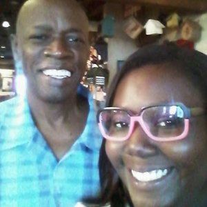 Meet your Posher, Dee